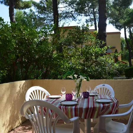 Apartmán 2 Pieces Avec Terrasse A 80m De La Mer, Garage Inclus - - Fr-1-225-81 *